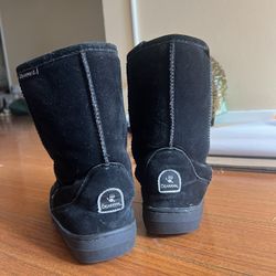 Black Bearpaw boots 