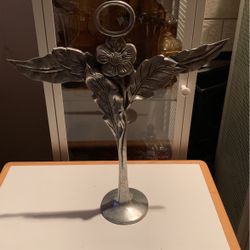 Vintage Floral Towel Holder