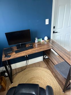 L-shaped office desk