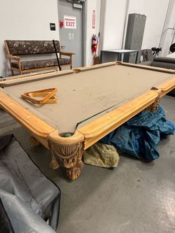 Beautiful Wood Pool Table