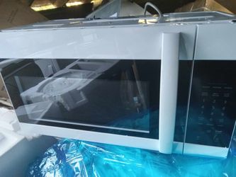 1.7 cu. ft. 1000-Watt Over the Range Microwave in White