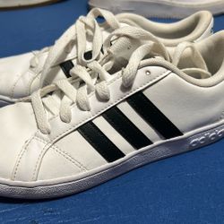 Adidas Women Baseline Round Toe Leather Sneakers ( Size 4 ) PGD 789006