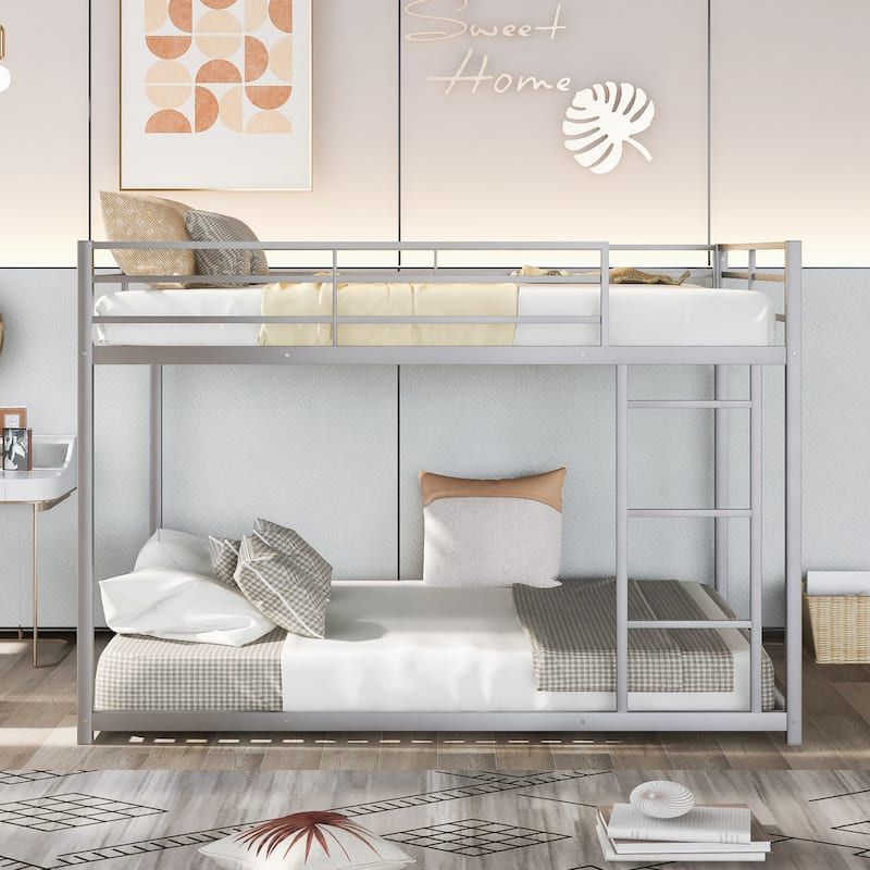 ModernLuxe Full over Full Metal Bunk Bed Low Bunk Bed with Ladder Silver brand new in box $200