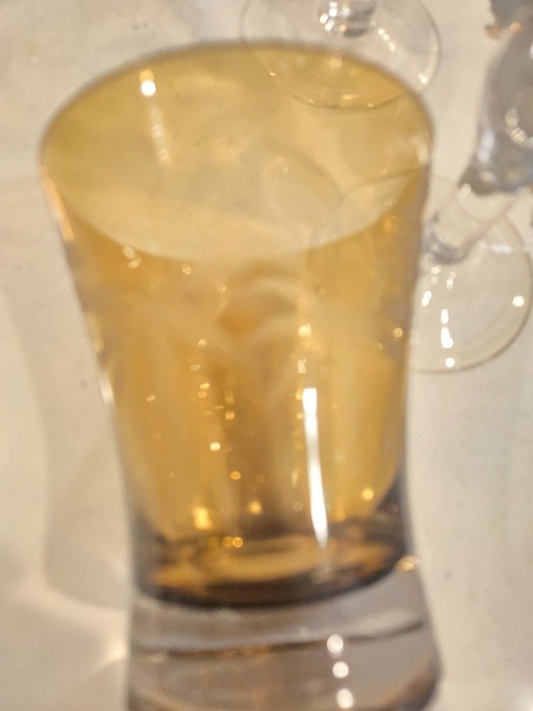 4 Gobbler Glassware With Palm Tree Design And 1 Small Matching Glass