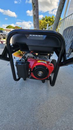 Coleman Powermate with A Subaru Motor  PM435251 ProGen 5250 Watts And  6560 Maximum Watts  In Excellent Condition. 