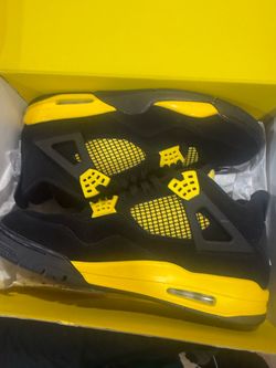 Size 14 Jordan thunder 4s