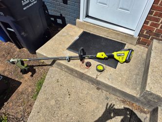 Battery weed wacker with battery