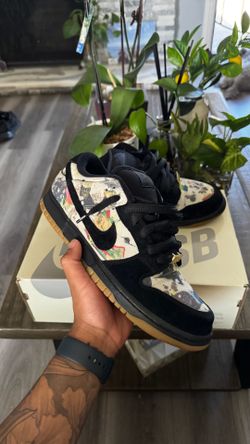 Supreme x Nike Dunk Low SB rammellzee size 10.5 men