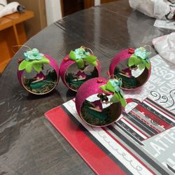 Christmas Ornaments 