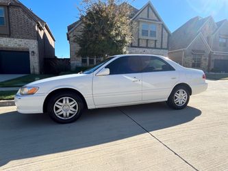 2000 Toyota Camry