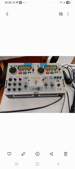 NUMARK CDMIX2 ALLINONE DUALCD PORTABLE  PLAYER