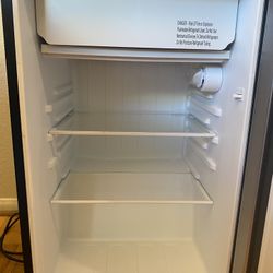 Mini Fridge With Freezer