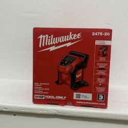 Milwaukee M12 Compact Inflater