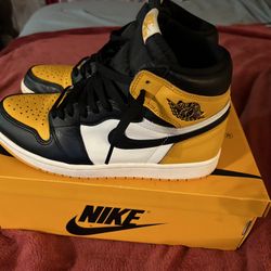 Jordan 1 Taxi SIZE 10