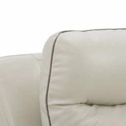 Recliner Sofa_almost Brand New+Carefully Used