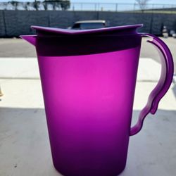 Tupperware Purple Pitcher 2.1 L