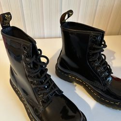 Dr. Martens Boots Size 6 Paid $170 