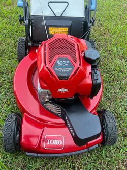 Toro self propelled lawnmower
