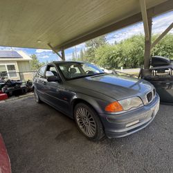 2001 BMW 330i