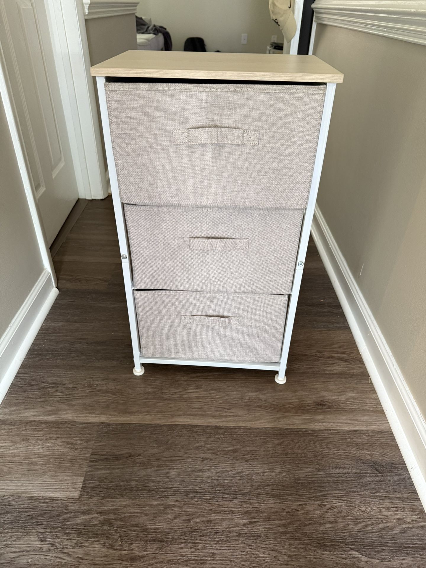 Pipishell 3-Tier Fabric Dresser Storage Organizer,Closet Dresser for Bedroom Nursery Room Hallway College Dorm, Tall Nightstands with 3 Storage Drawer