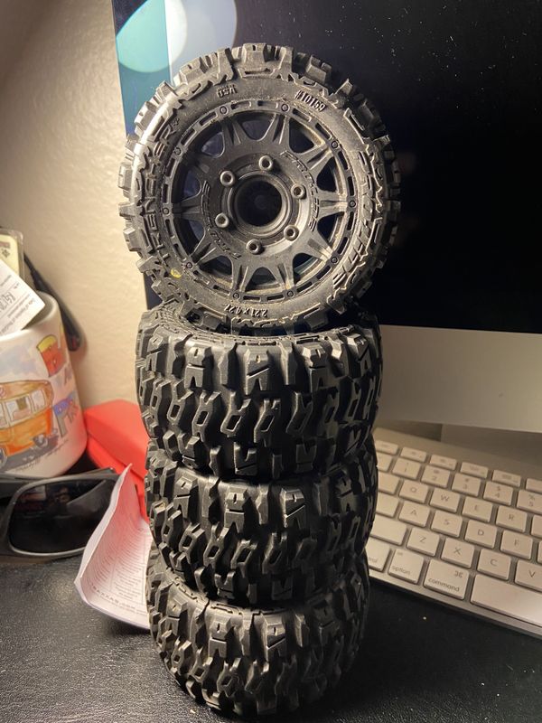 Proline Trenchers 2.8 low profile for Sale in Huntington Beach, CA - OfferUp