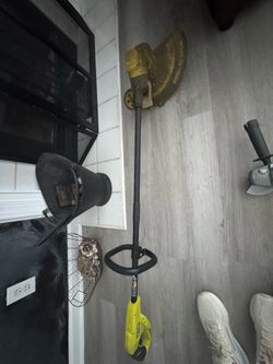 Ryobi 18V Cordless String Trimmer/Edger
