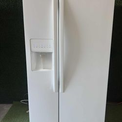 Whirlpool Refrigerator 