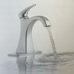 KOHLER Maxton 4 inch centerset 1-Handle Bathroom Faucet with Drain and Deck Plate