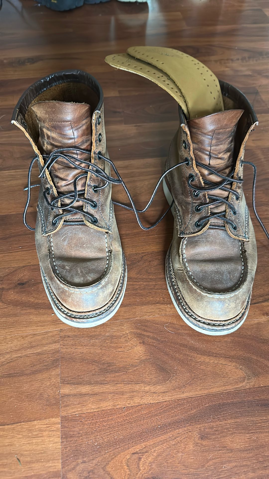 Red Wings Boots Used