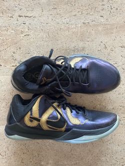 Nike Kobe V size 11.5