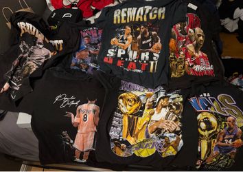 Lot of 7 graphic t shirts (willing to negotiate)