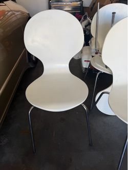 Set of 4 chairs