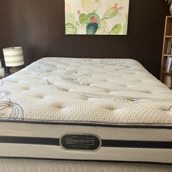 Queen Beauty Rest Mattress