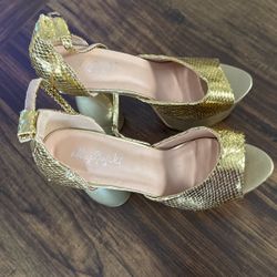 Heels Shoes 1$