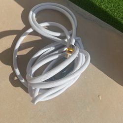 10 Ft Hose With Attachment 