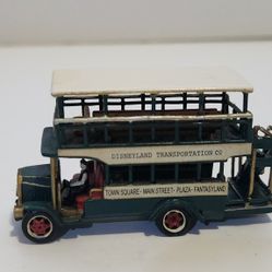 Disneyland Main Street USA Miniature Omnibus. Robert Olszewski 