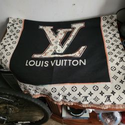 Monogram Scarf Shall 