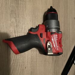 M12 Fuel hammer drill