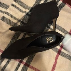 New York & Co Boots 6.5 $5