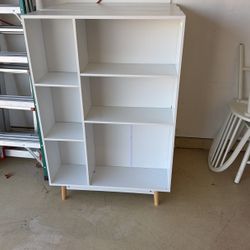 White Shelf