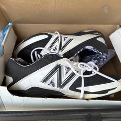 New Balance Baseball Cleats
