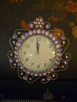 Wall clock