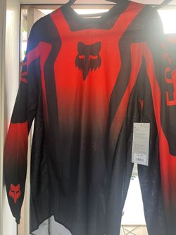 Never Worn, Tags On New Fox 180 Riding Gear Red And black Size Small Jersey And 30 Pant