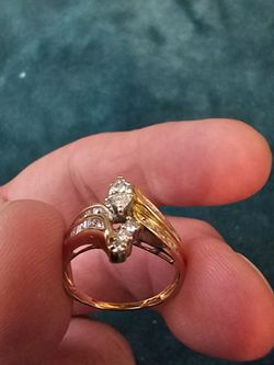14k yellow gold diamond ring