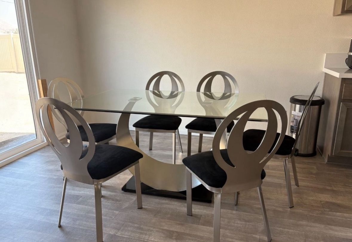 Modern Dining Table