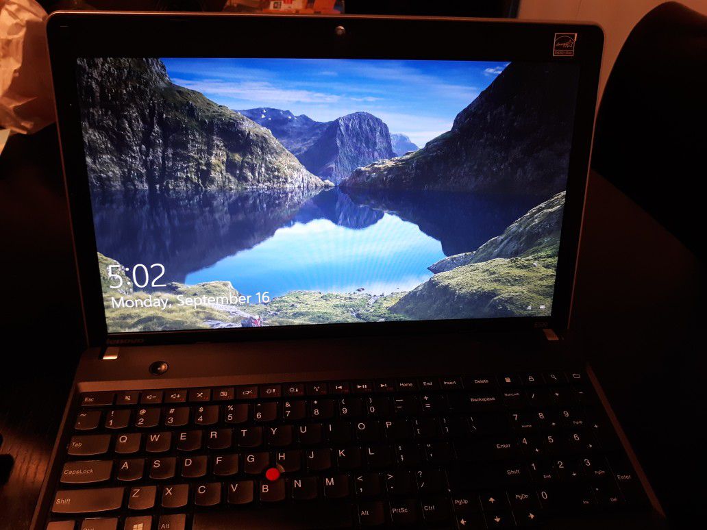Lenovo E530 Laptop i3