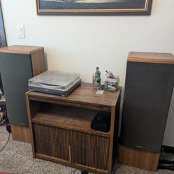 Vintage Audiophile Equipment 