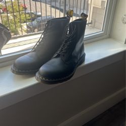 Men’s size 12 Doc Marten Boots