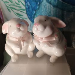 2 Vintage Easter Bunny's 