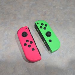 Nintendo Switch JoyCons 
